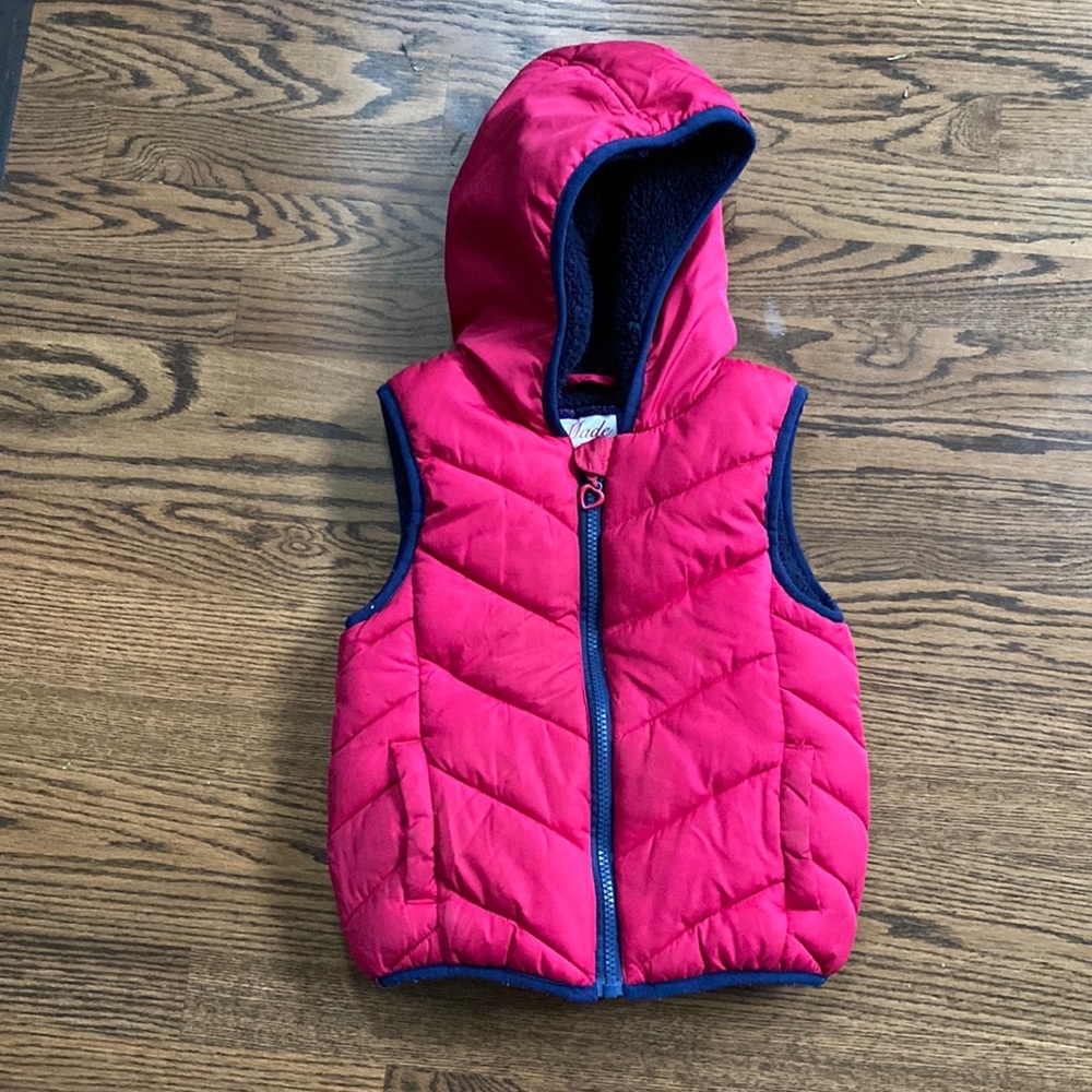 Girls, F&F kids , hot pink vest with navy furry inside, size 5-6